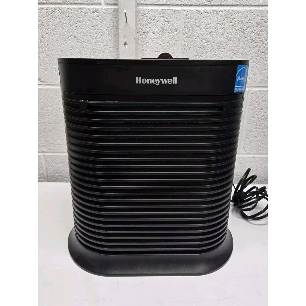 Honeywell HPA100 HEPA Air Purifier for Medium Rooms open out of Box Brand New